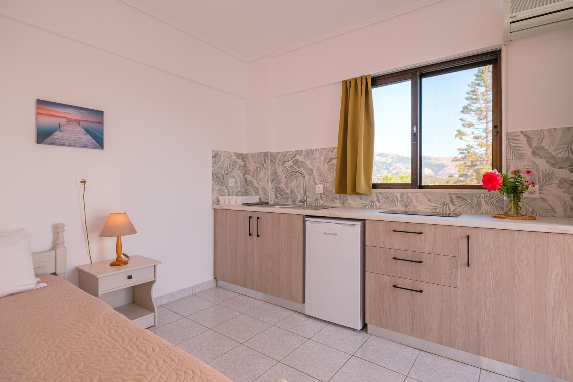 Anthia Aparthotel Marmari (Kos)