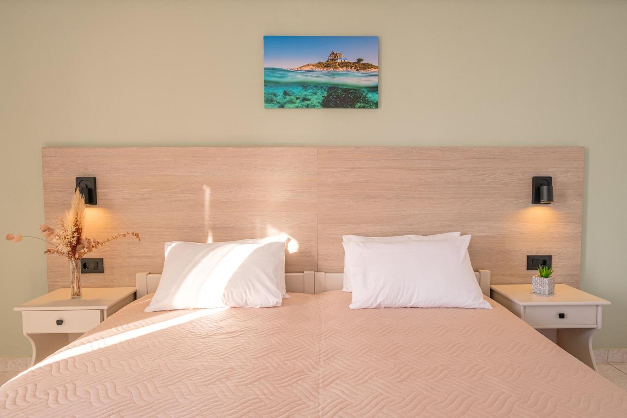 Anthia Aparthotel
